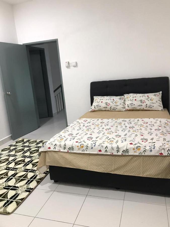 Baituljannah Homestay Batu Pahat Eksteriør billede