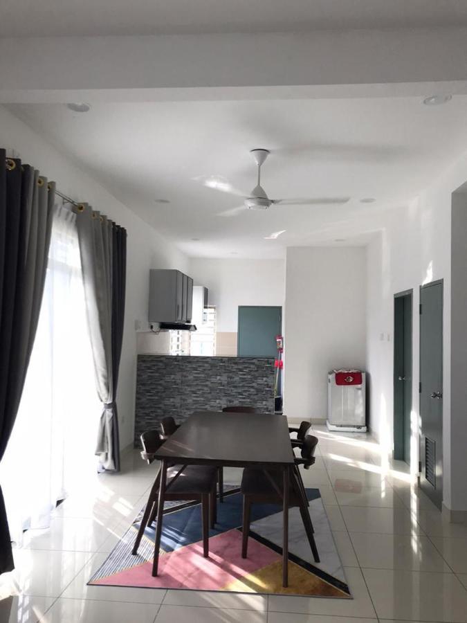 Baituljannah Homestay Batu Pahat Eksteriør billede