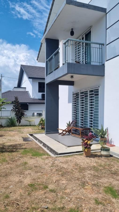 Baituljannah Homestay Batu Pahat Eksteriør billede